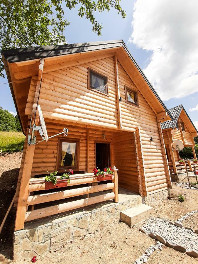 Sunny Hill Cabins Kolasin Ngoại thất bức ảnh